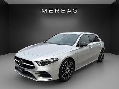 Silber Gebraucht 2022 Mercedes A180 AMG line Limousine | CHF 31’900 (Etwas zu teuer)