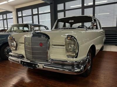 Gebraucht Mercedes 220 110 PS (80 kW) 1962 Limousine