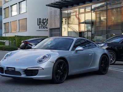 Porsche 911 Carrera 4