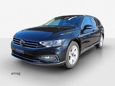 Deepblack perleffekt Gebraucht 2023 VW Passat Elegance Kombi | CHF 31’570 (Fairer Preis)
