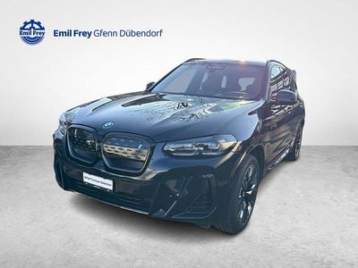 Gebraucht BMW iX3 Impressive 210 kW (286 PS) 2023 Schwarz SUV