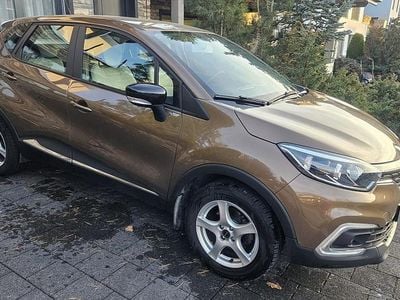 Gebraucht 2017 Renault Captur Zen SUV | CHF 11’950 (Etwas zu teuer)