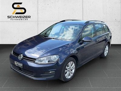 Blau Gebraucht 2016 VW Golf VII Comfortline Kombi | CHF 9’500 (Teuer)