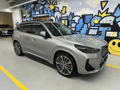 Neu (2026) BMW iX1 M Sport 306 PS | Etwas zu teuer