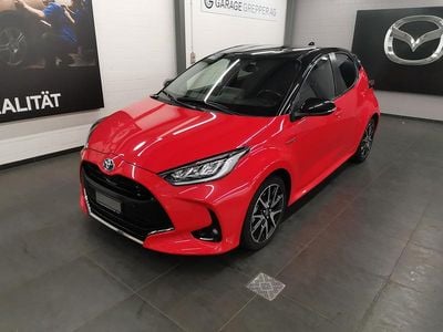 Rot Gebraucht 2020 Toyota Yaris Hybrid Edition Limousine | CHF 19’900 (Fairer Preis)