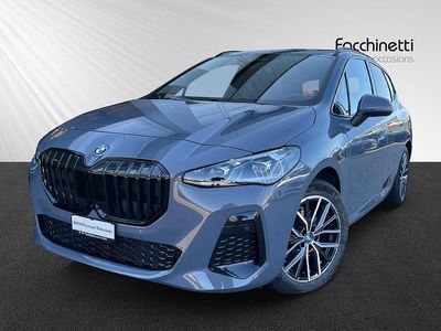 Grau Gebraucht 2022 BMW 225 Active Tourer Luxury Line Van / Kleinbus | CHF 33’500 (Fairer Preis)