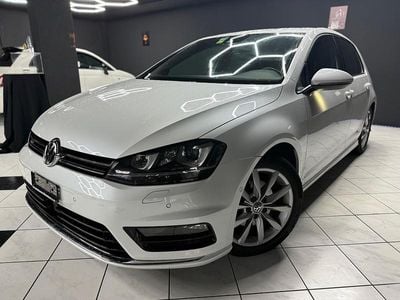 Weiss Gebraucht 2014 VW Golf VII R-line Limousine | CHF 11’800 (Fairer Preis)