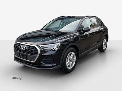 Gebraucht Audi Q3 Attraction 150 PS (110 kW) 2024 Mythosschwarz metallic SUV
