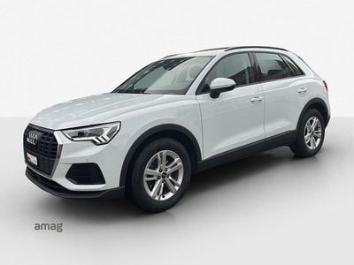 Gletscherweiss metallic Gebraucht 2021 Audi Q3 Attraction SUV | CHF 25’990 (Fairer Preis)