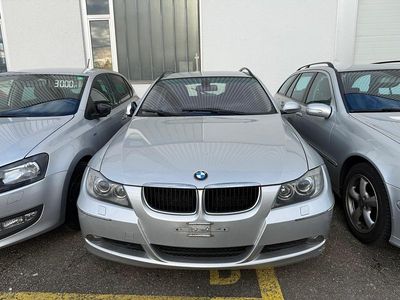 Gebraucht 2006 BMW 320 Kombi | CHF 1’990