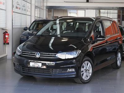 Gebraucht 2024 VW Touran Comfortline Van / Kleinbus | CHF 30’900 (Fairer Preis)