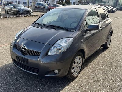 Gebraucht Toyota Yaris Premium 101 PS (74 kW) 2009 Kleinwagen