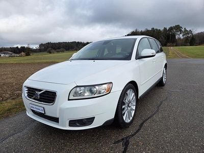 Gebraucht Volvo V50 Kinetic 109 PS (80 kW) 2010 Kombi