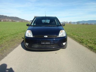 Gebraucht Ford Fiesta Trend 80 PS (58 kW) 2005 Kleinwagen