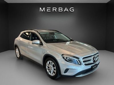 Mercedes GLA220