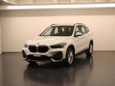 Weiss Gebraucht 2021 BMW X1 Advantage SUV | CHF 19’900 (Etwas zu teuer)