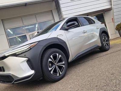 Grau Gebraucht 2023 Toyota bZ4X Style SUV | CHF 36’900