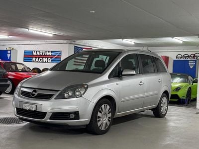 Gebraucht 2008 Opel Zafira Enjoy Van / Kleinbus | CHF 1’000 (Etwas zu teuer)