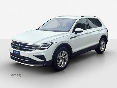 Pure white uni Gebraucht 2023 VW Tiguan Elegance SUV | CHF 37’490 (Fairer Preis)