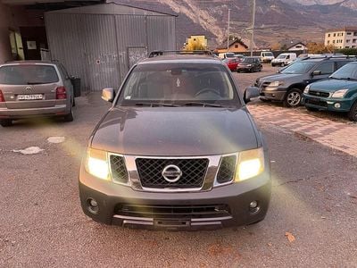 Gebraucht 2011 Nissan Pathfinder SE SUV | CHF 4’200 (Etwas zu teuer)