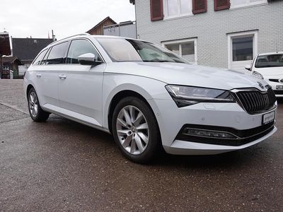 Gebraucht Skoda Superb Style 200 PS (147 kW) 2023 Kombi