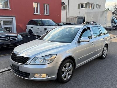 Gebraucht 2010 Skoda Octavia Elegance Kombi | CHF 3’800 (Guter Preis)
