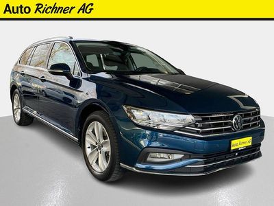 Blau Gebraucht 2022 VW Passat Elegance Kombi | CHF 32’500 (Teuer)