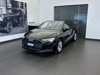 Schwarz Gebraucht 2025 Audi A3 Attraction Limousine | CHF 39’990