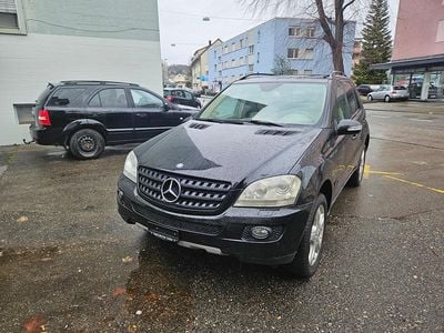 Gebraucht Mercedes ML320 224 PS (164 kW) 2007 SUV