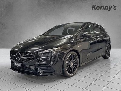 Schwarz Gebraucht 2023 Mercedes 200 AMG line Limousine | CHF 38’890