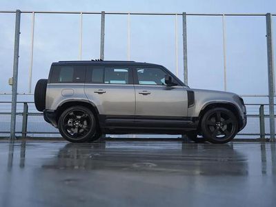 Beige Gebraucht 2025 Land Rover Defender HSE | CHF 86’505 (Guter Preis)
