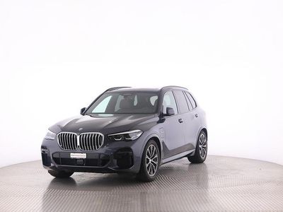 Grau Gebraucht 2021 BMW X5 Comfort Edition SUV | CHF 57’900 (Etwas zu teuer)