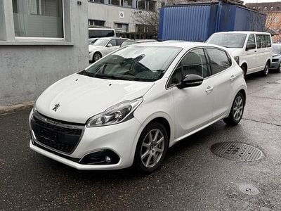Gebraucht Peugeot 208 Allure 165 PS (121 kW) 2016 Kleinwagen