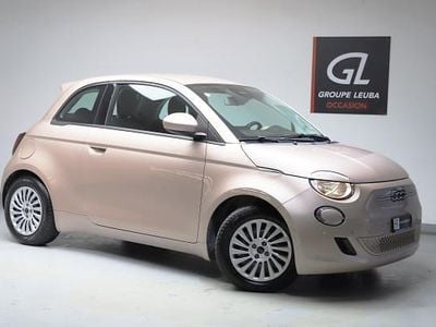 Rosa Gebraucht 2023 Fiat 500e Limousine | CHF 19’500 (Fairer Preis)