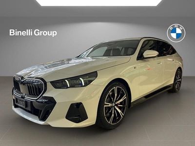 Weiss Gebraucht 2024 BMW 540 M Sport Kombi | CHF 87’500