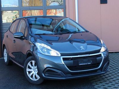 Gebraucht Peugeot 208 Allure 110 PS (80 kW) 2016 Kleinwagen