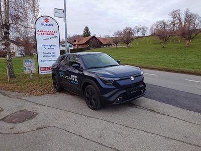 Blau Neu 2025 Suzuki Vitara SUV | CHF 42’980 (Etwas zu teuer)