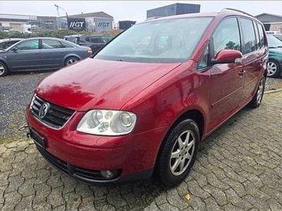 Gebraucht 2004 VW Touran Van / Kleinbus | CHF 1’700 (Guter Preis)