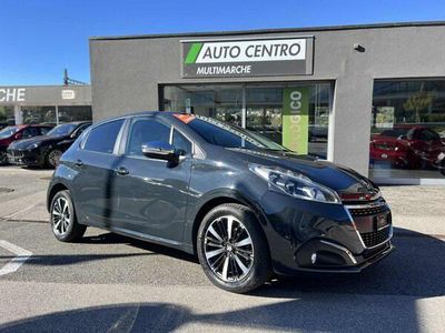 Gebraucht Peugeot 208 Signature Sky 82 PS (60 kW) 2019 Kleinwagen