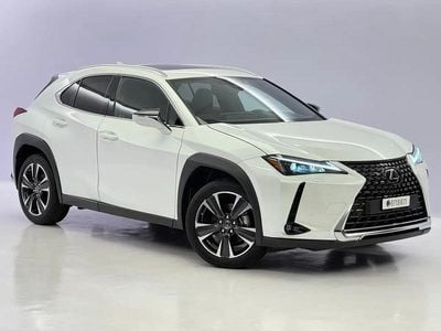 Weiss Gebraucht 2025 Lexus UX E-FOUR SUV | CHF 42’450