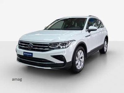 Pure white uni Gebraucht 2023 VW Tiguan Elegance SUV | CHF 33’990 (Fairer Preis)