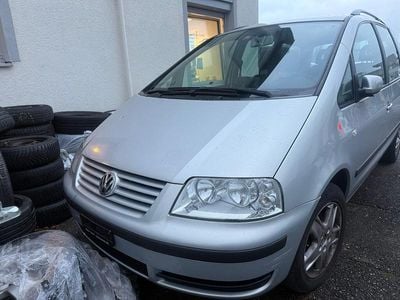 Gebraucht 2002 VW Sharan Comfortline Van / Kleinbus | CHF 800
