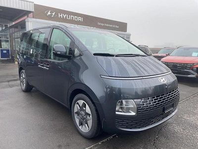 Anthrazit Gebraucht 2024 Hyundai Staria Van / Kleinbus | CHF 60’100 (Teuer)
