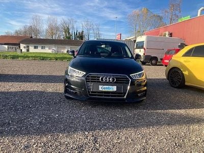 Gebraucht 2015 Audi A1 Sportback Design Kleinwagen | CHF 9’900 (Etwas zu teuer)