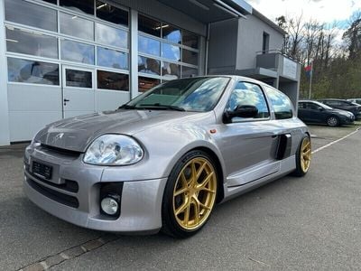 Gebraucht 2001 Renault Clio II Limousine | CHF 50’000