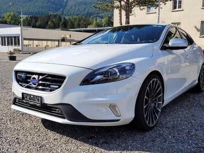 Gebraucht Volvo V40 Momentum 245 PS (180 kW) 2015