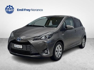Gebraucht Toyota Yaris Hybrid Trend 101 PS (74 kW) 2019 Silber Limousine