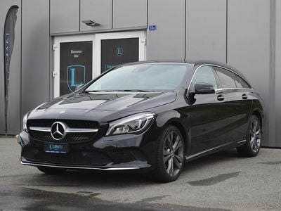 Gebraucht Mercedes CLA220 Shooting Brake Urban 184 PS (135 kW) 2018 Kombi