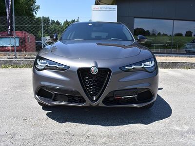 Grau Gebraucht 2023 Alfa Romeo Stelvio Ti SUV | CHF 44’700 (Etwas zu teuer)