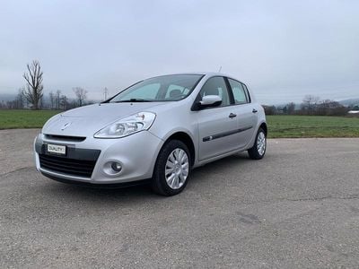 Gebraucht 2009 Renault Clio II Dynamique | CHF 2’900 (Fairer Preis)